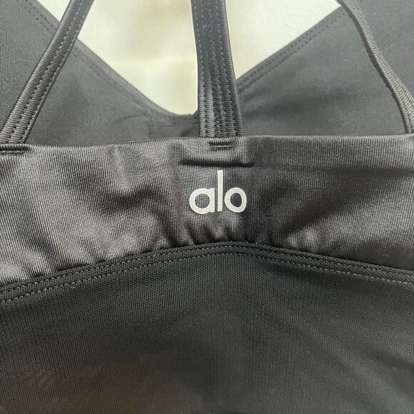 Black Alo Yoga lavish sports bra! - Picture 5 of 8
